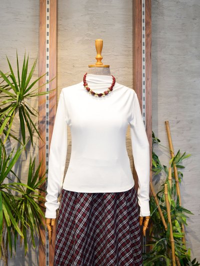 16478 Dik Yakalı Bluz