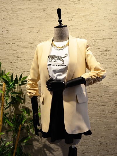 Kolu Büzgülü Ceket