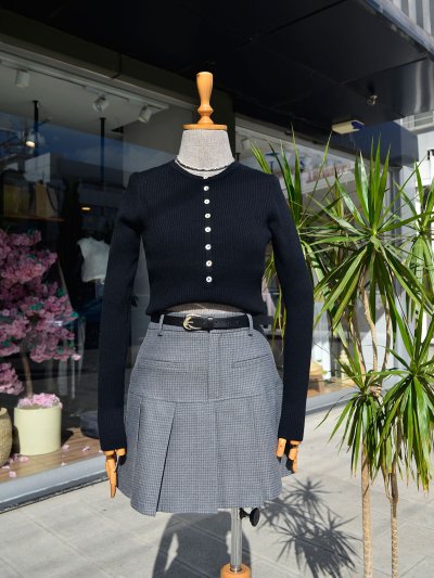 Düğmeli Triko Kazak