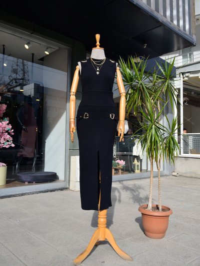 Aksesuar Detay Triko Takım