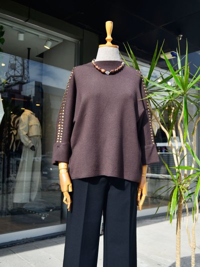 140544 Taşlı Triko Kazak