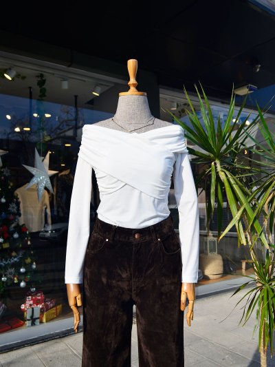 20119 Düşük Omuzlu Bluz