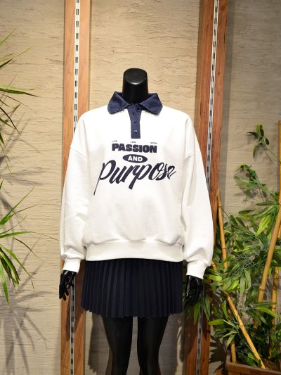 01717 Yakası Dantelli Sweat