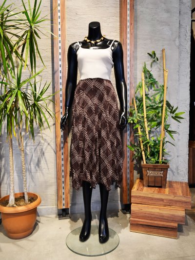 2210 Desenli Şifon Etek